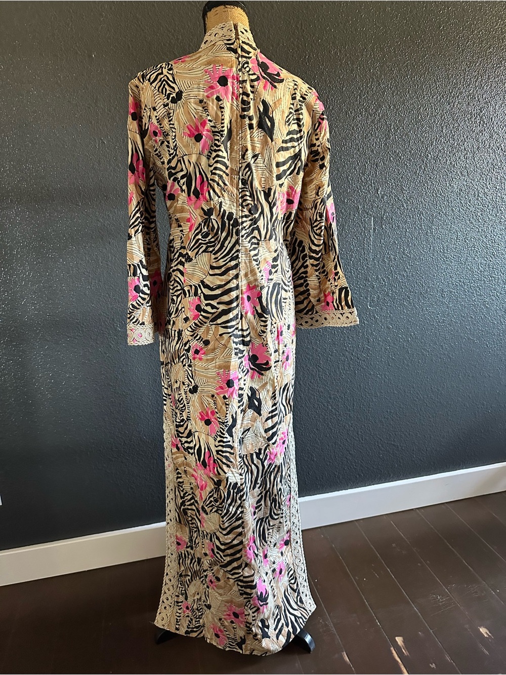 Lilly Pulitzer Shealyn Resort Caftan Maxi – El Morocco Rutabaga (NWT, RARE) - Picture 9 of 12